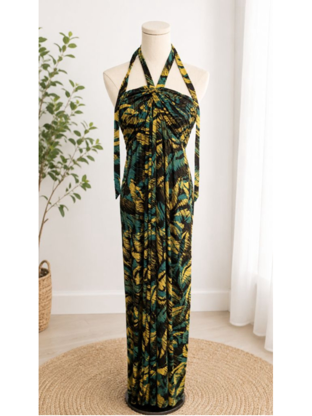 Tahari Arthur S Levine Halter Maxi Dress Tropical Print Ruched Size 10